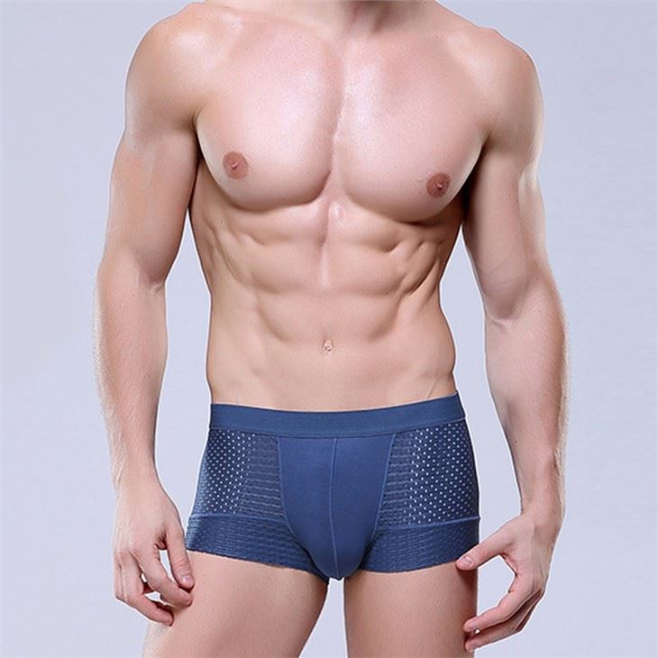mesh trunk